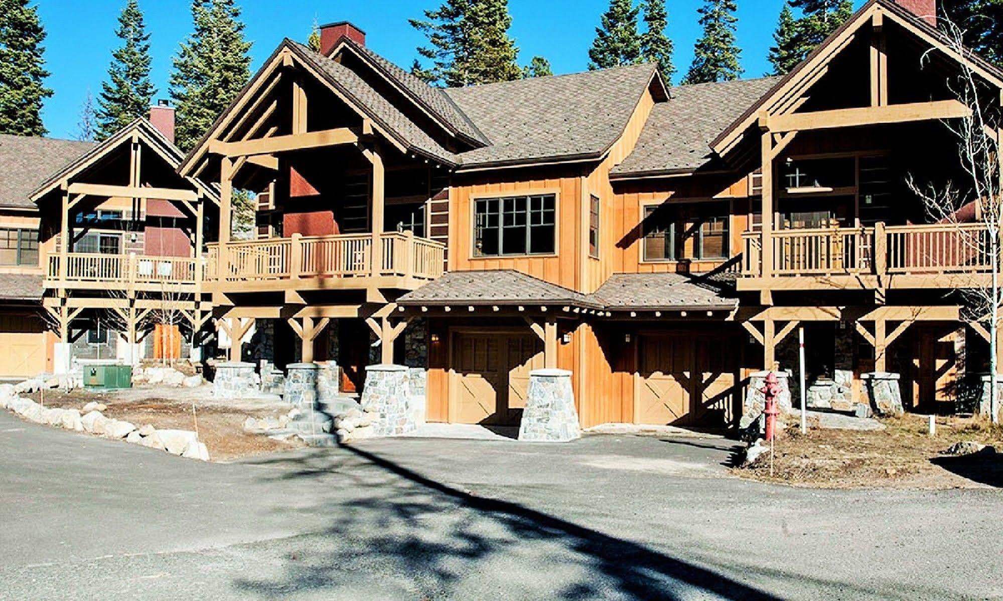 Tamarack Resort 외부 사진