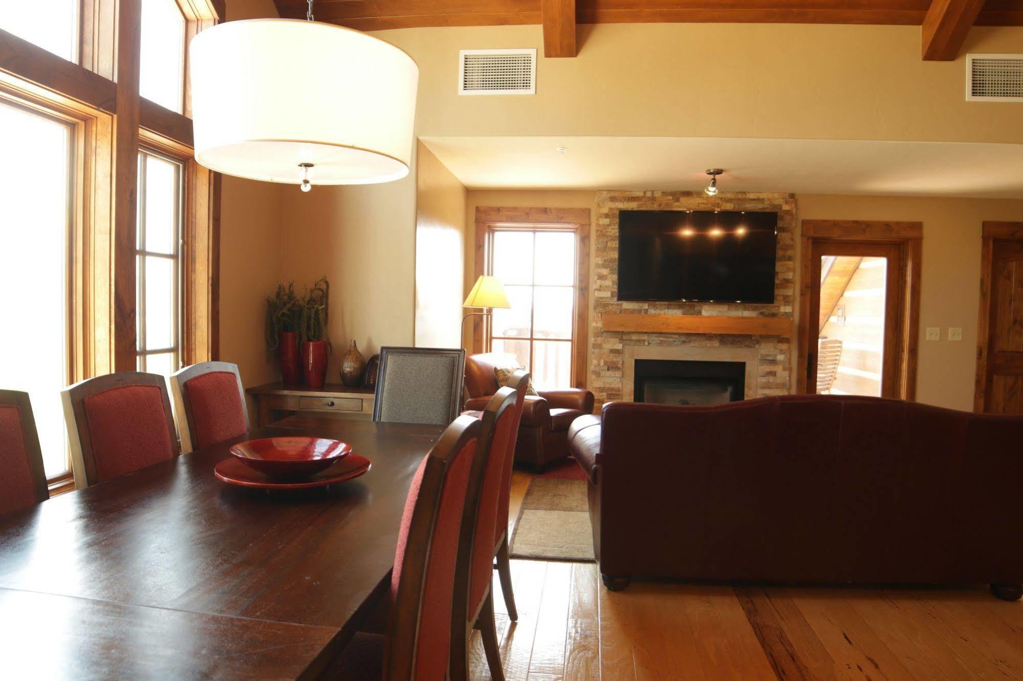 Tamarack Resort 외부 사진
